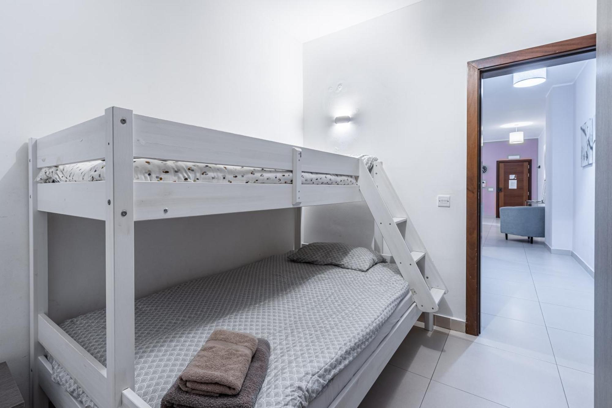 St Julians - Balluta 2 Bedroom Apartment Saint Julian's Ngoại thất bức ảnh